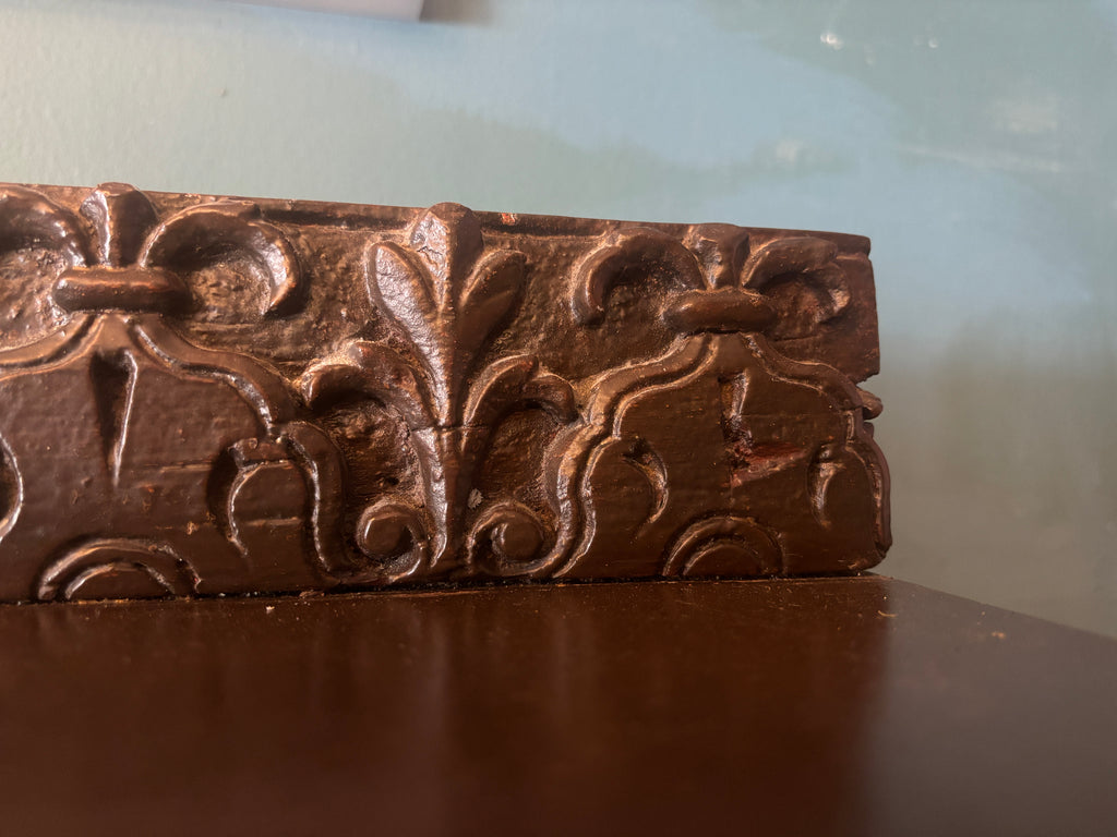 Antique hand-carved Indian damchiya from 1800s