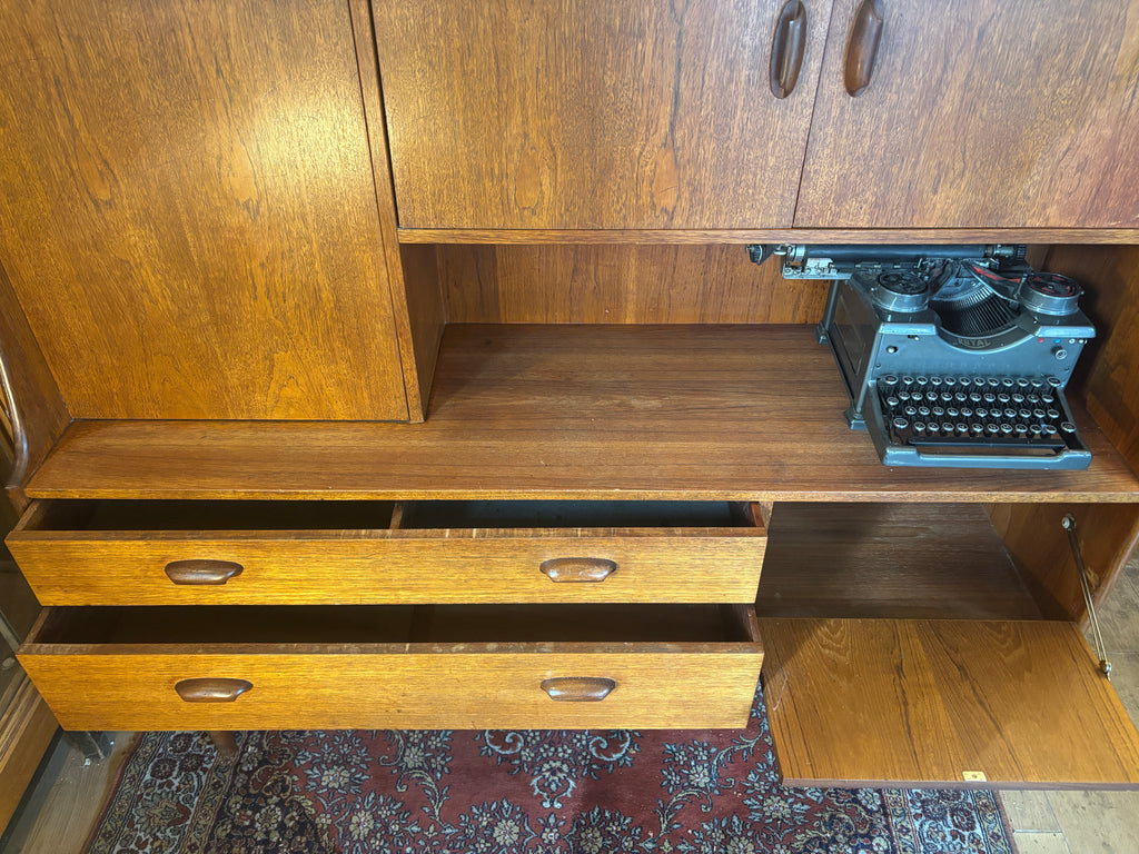 Vintage G-Plan teak ‘Highboard’