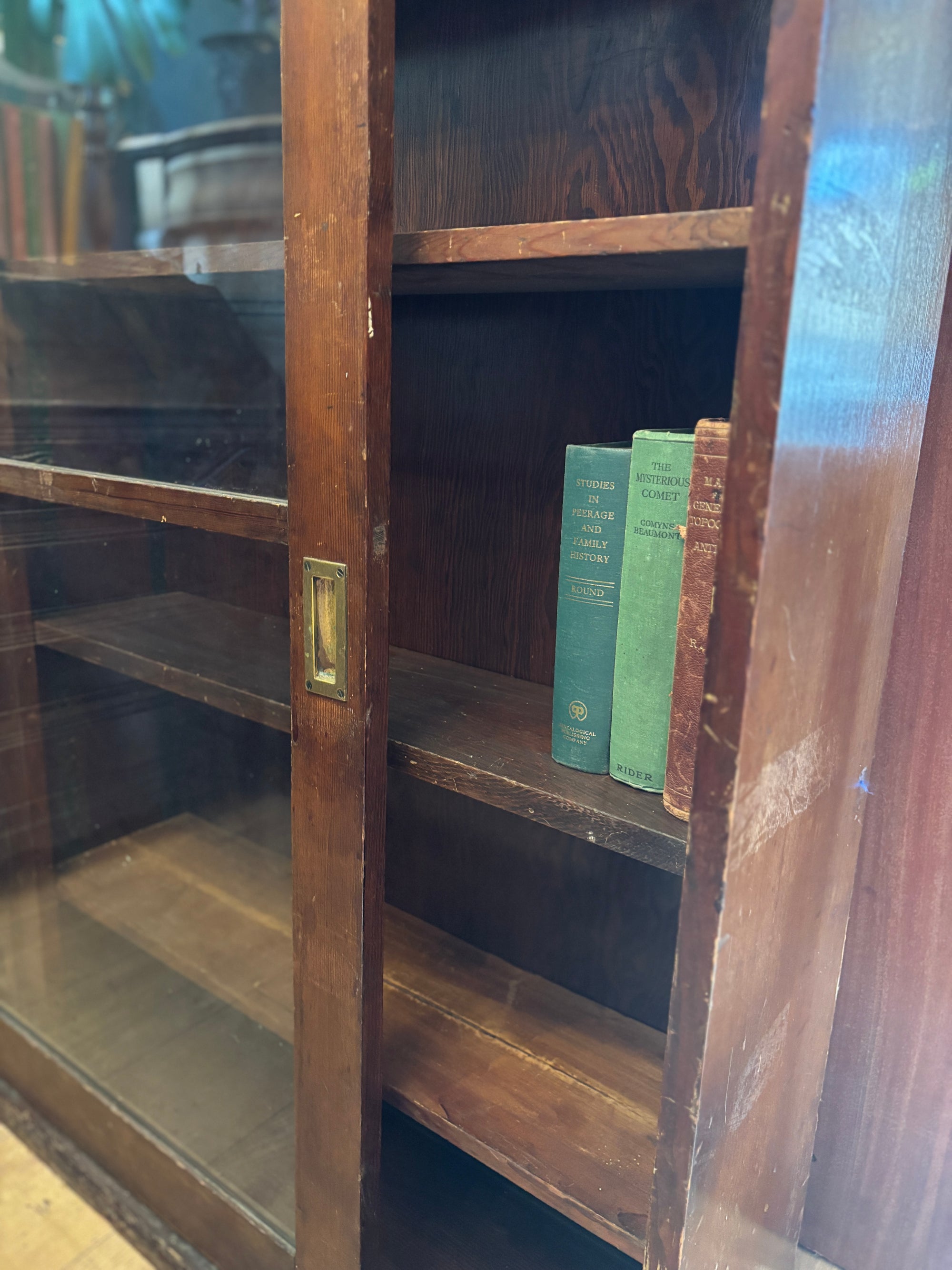 Gorgeous Victorian mahogany glass sliding doors bookcase