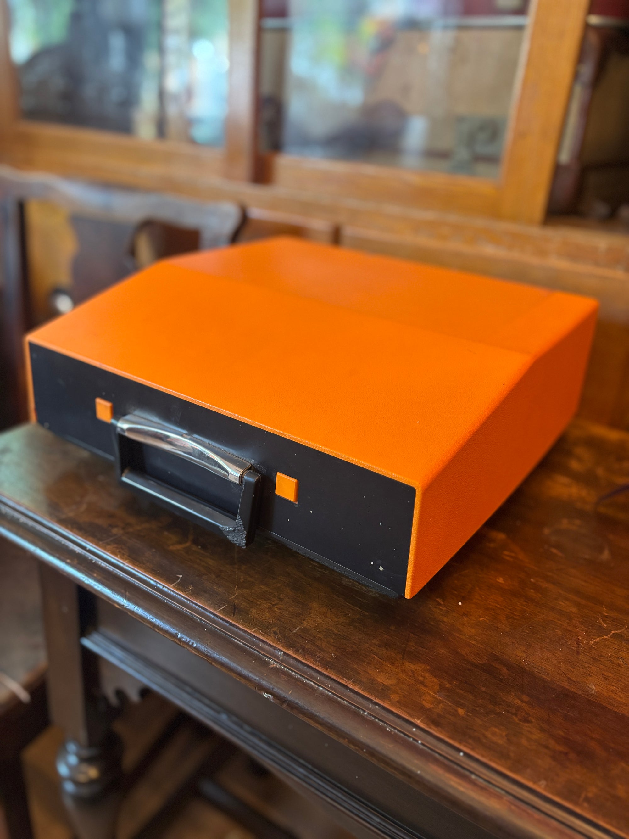 Vintage Adler Gabriele 2000 electric portable typewriter