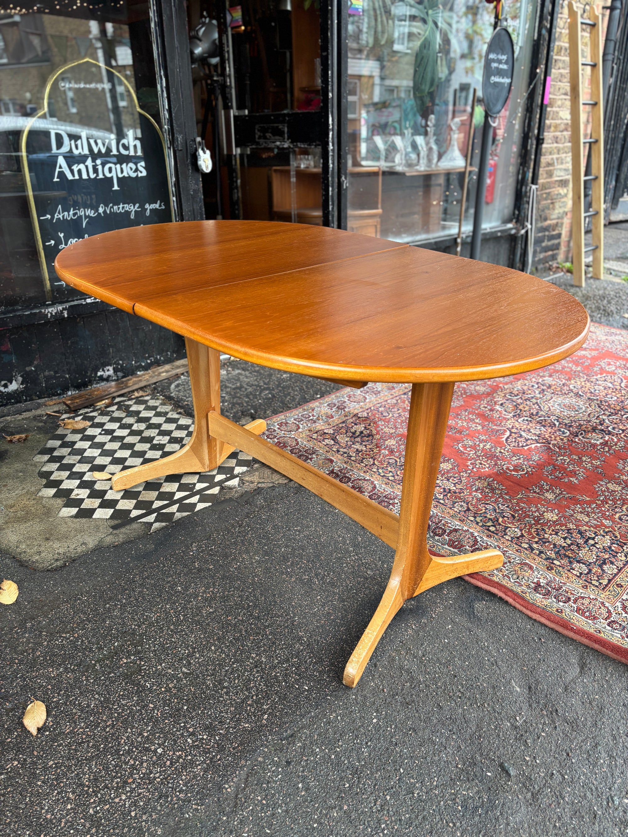 Vintage teak extendable table made by S Form