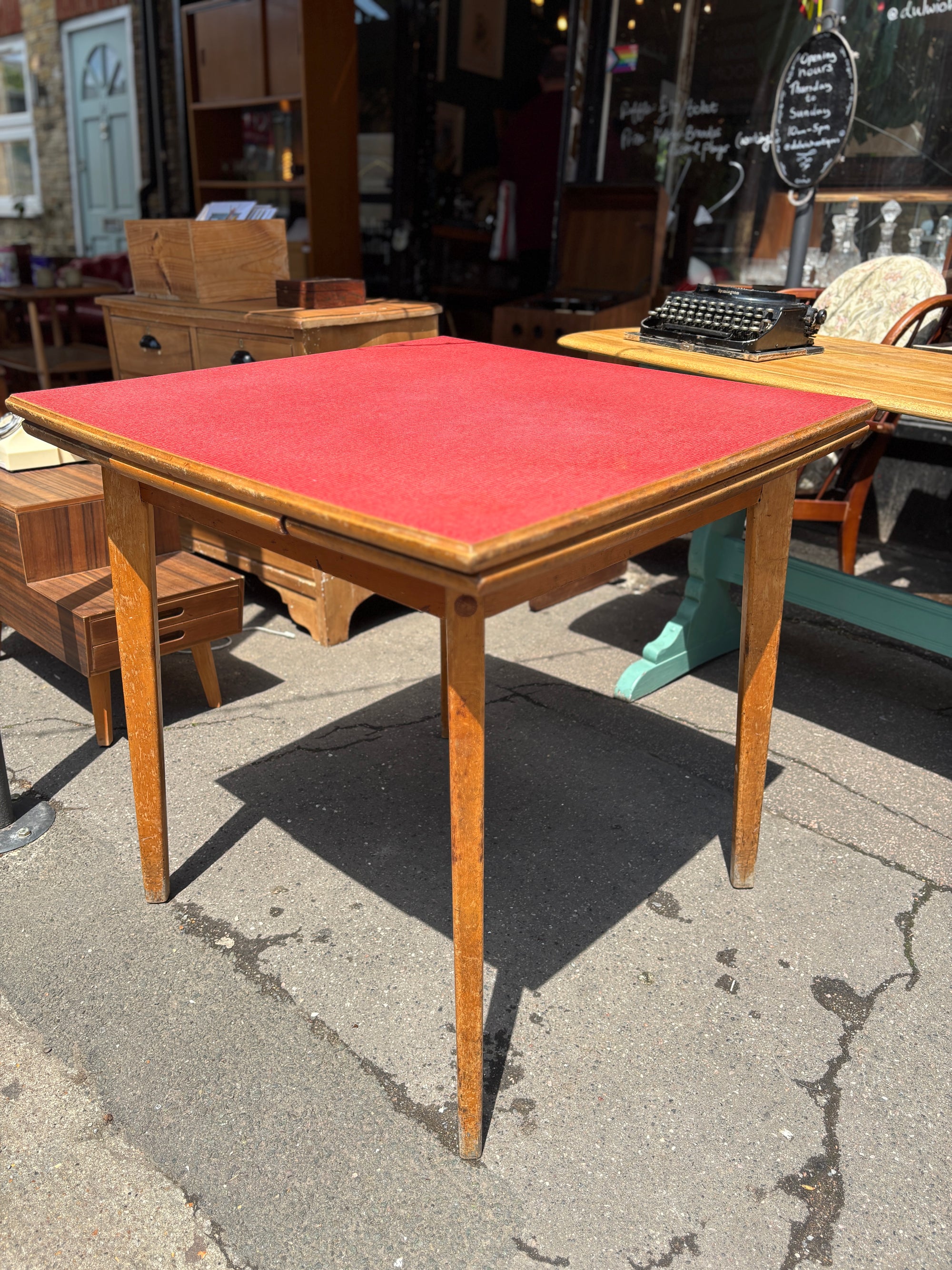 Vintage red Formica extendable table