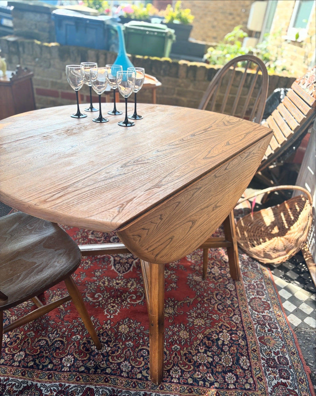 Mid Century Ercol dropleaf table
