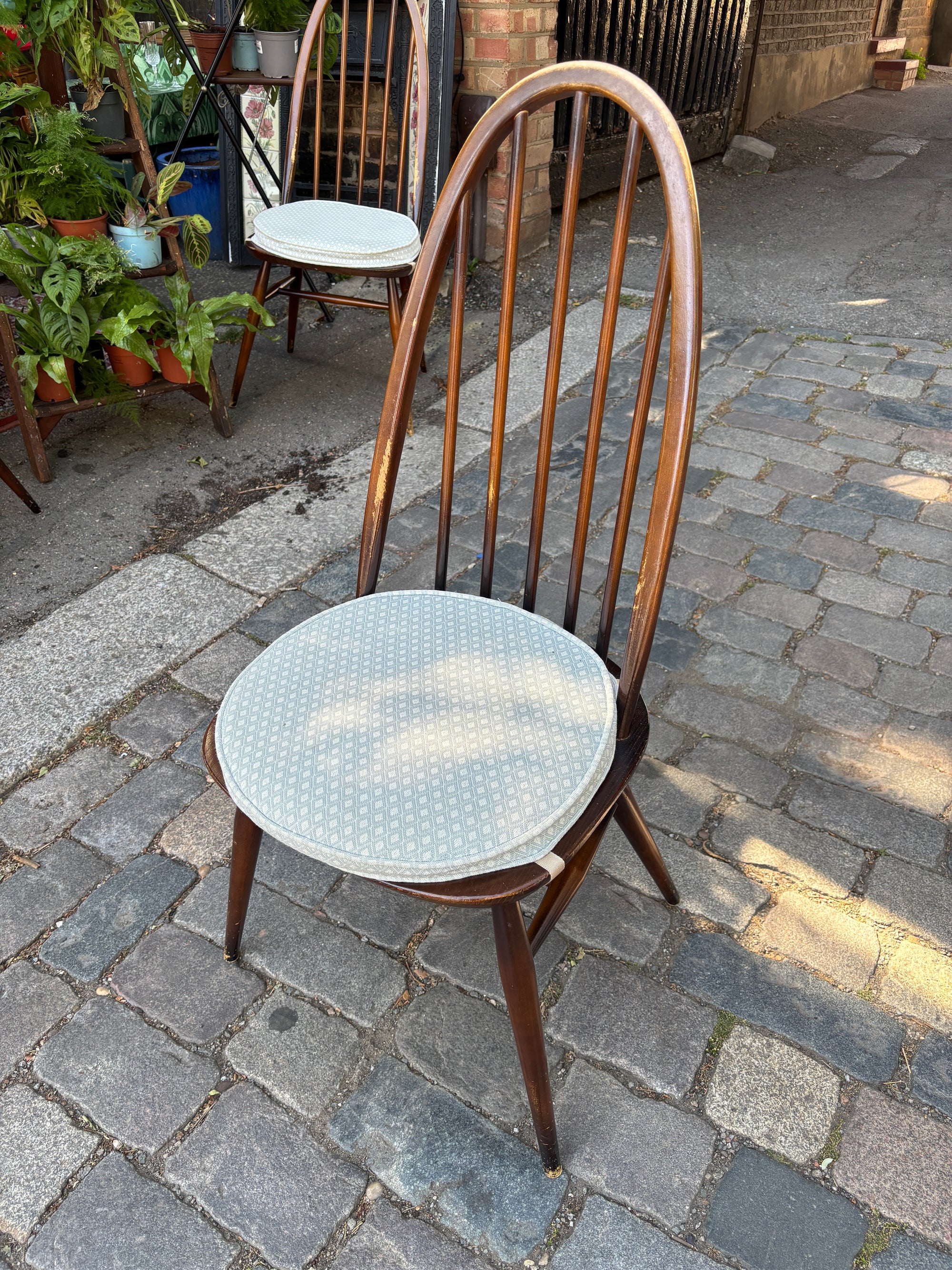 Vintage Ercol Quaker dining chairs with padding x 4