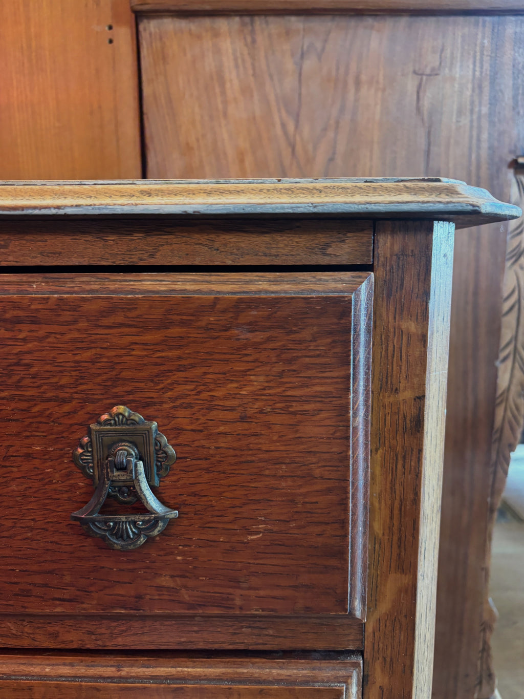 Antique Victorian oak set of drawers on casters