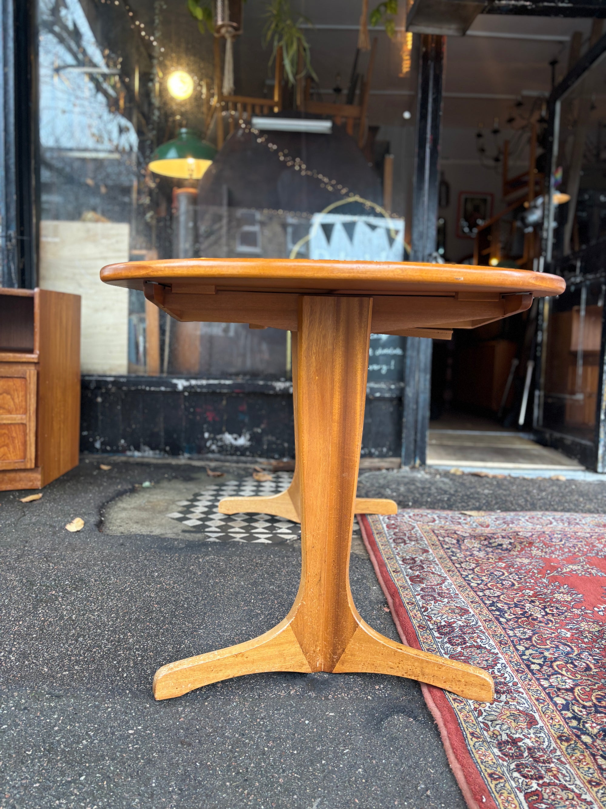 Vintage teak extendable table made by S Form
