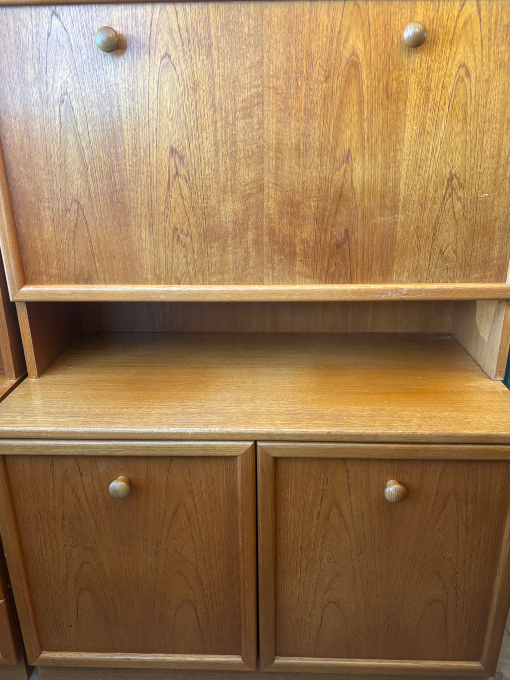 Mid Century G-Plan drinks cabinet/cupboard