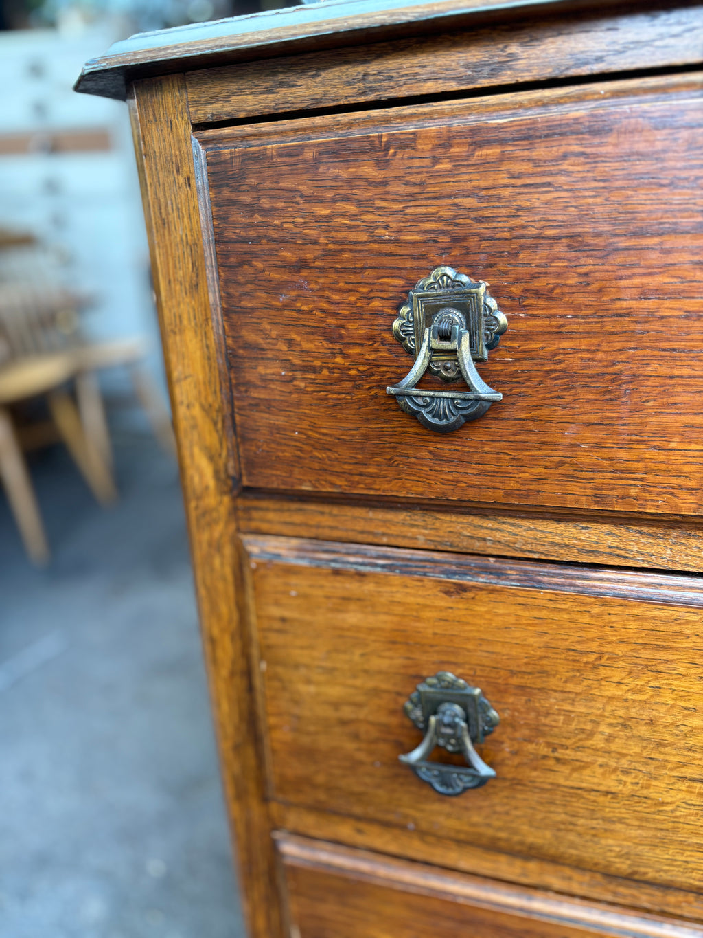 Antique Victorian oak set of drawers on casters