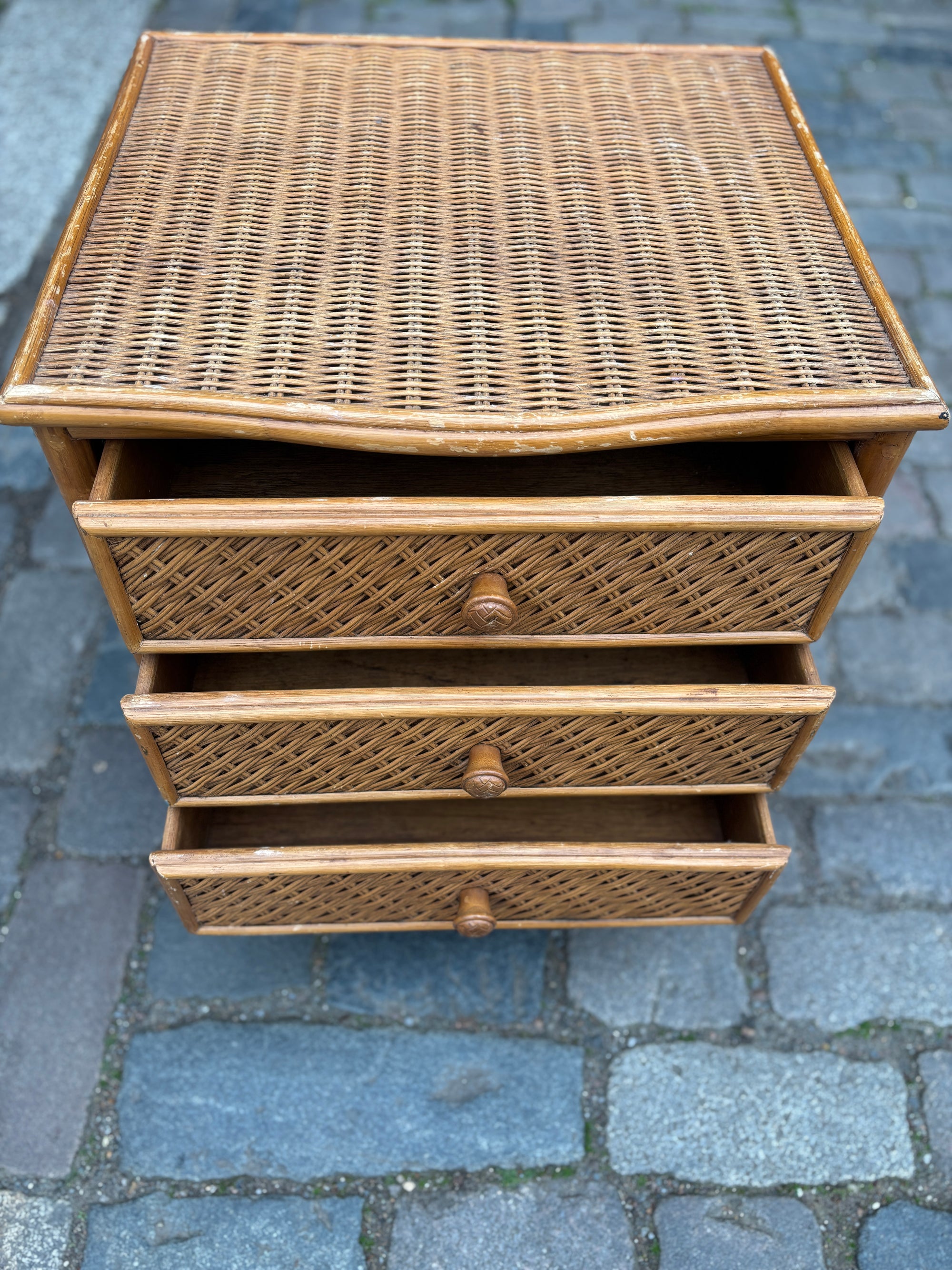 Vintage rattan set of drawers