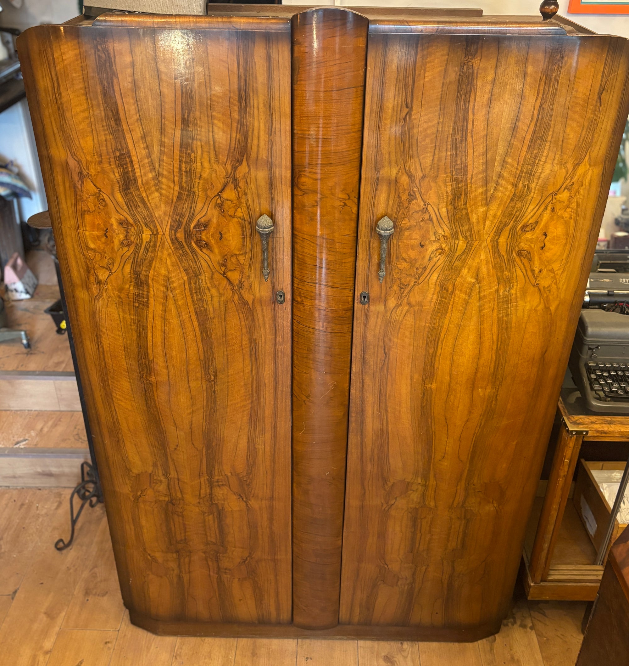Walnut Art Deco wardrobe and dressing table