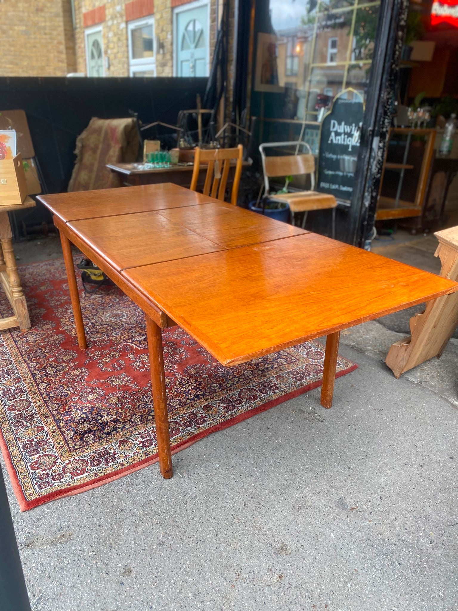 Classic mid century teak Danish extending dining table