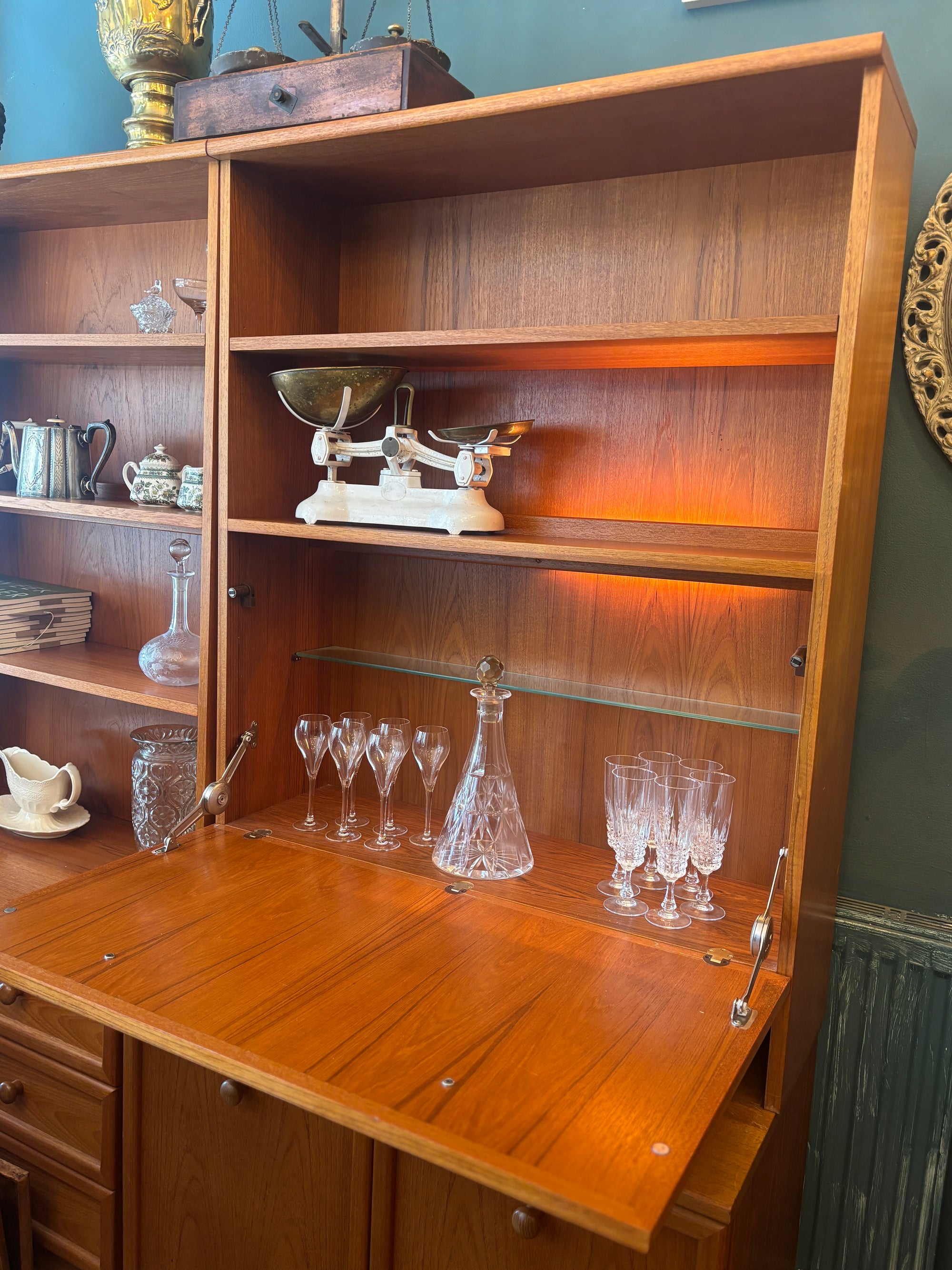 Mid Century G-Plan drinks cabinet/cupboard