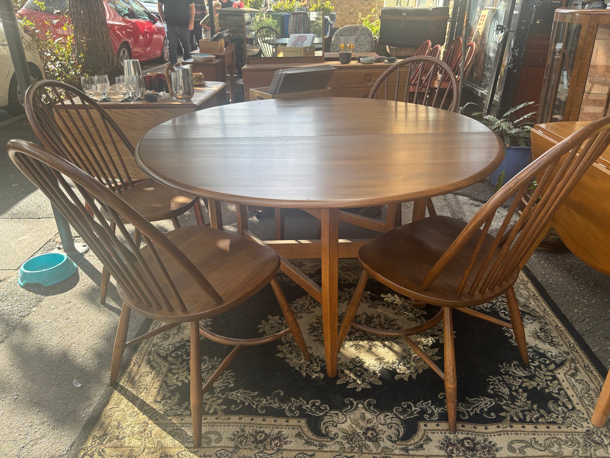 Vintage Ercol dropleaf table with 4 rare Latimer chairs